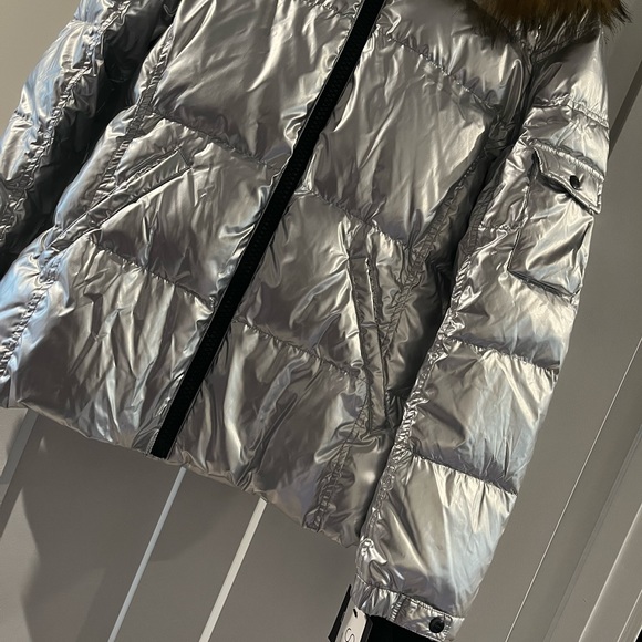 Winter is coming!! S13 Down Coat Size L Never Worn - Picture 3 of 4